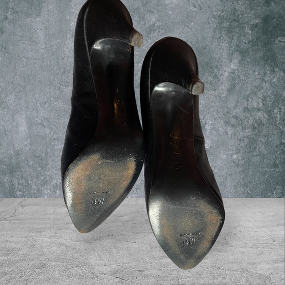 Bruno Magli Satin Black Heels Vintage - Picture 10 of 15